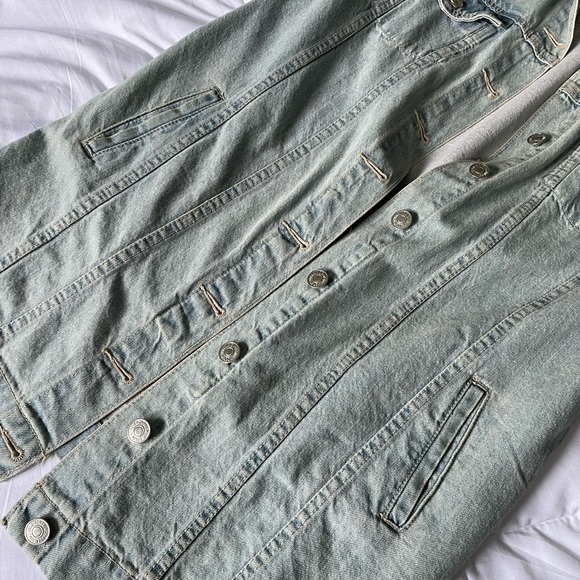 F21 Long Jean Jacket - Picture 3 of 6